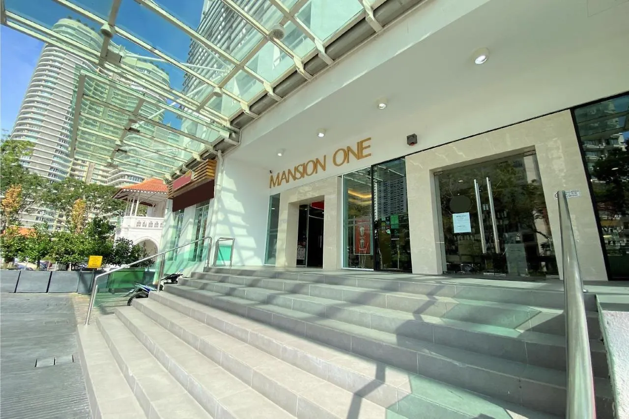 Oyo 90192 Mo Suites George Town Hotel